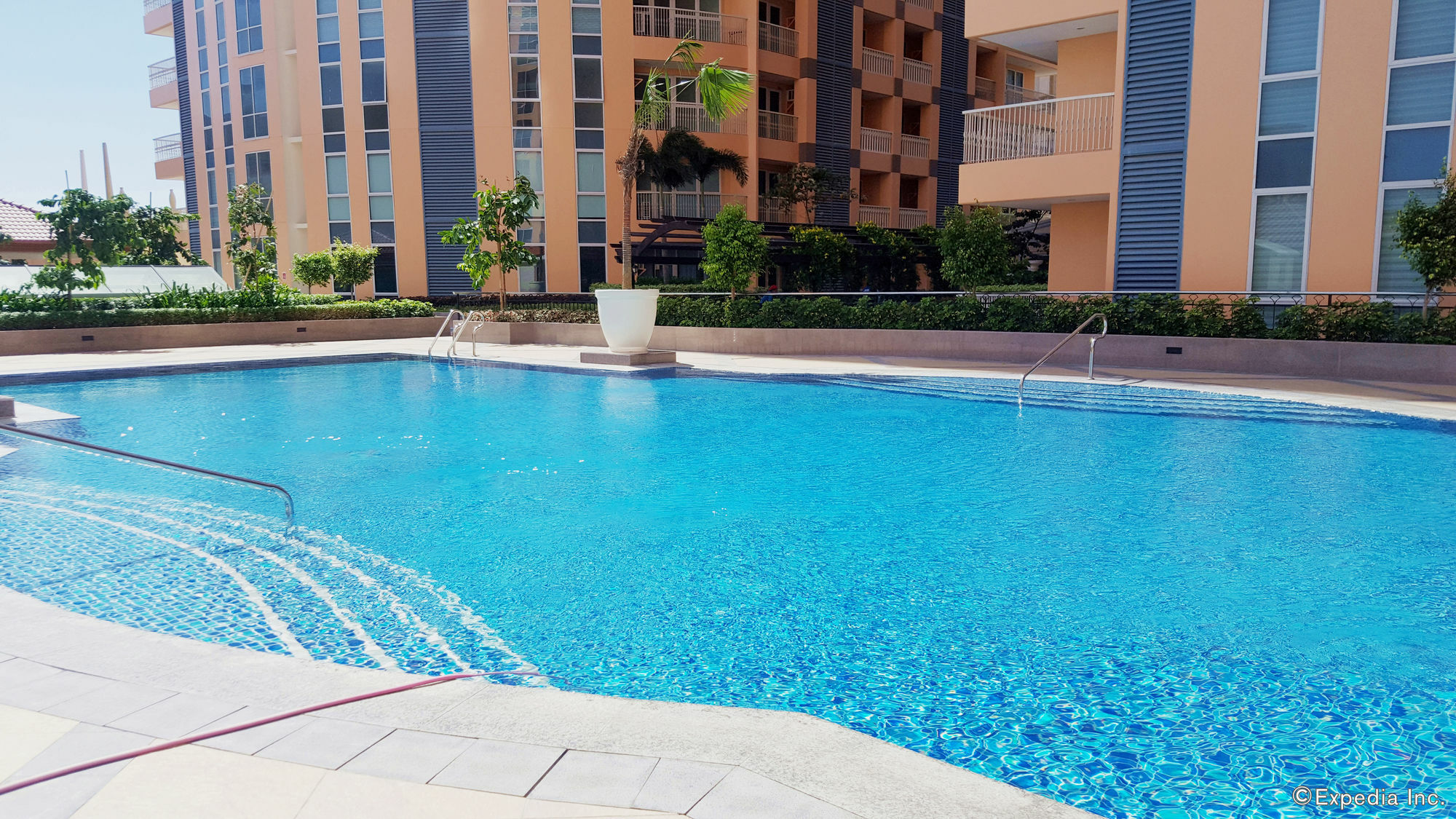 Maxstays - Max Style @ The Venice Residences Taguig Zewnętrze zdjęcie