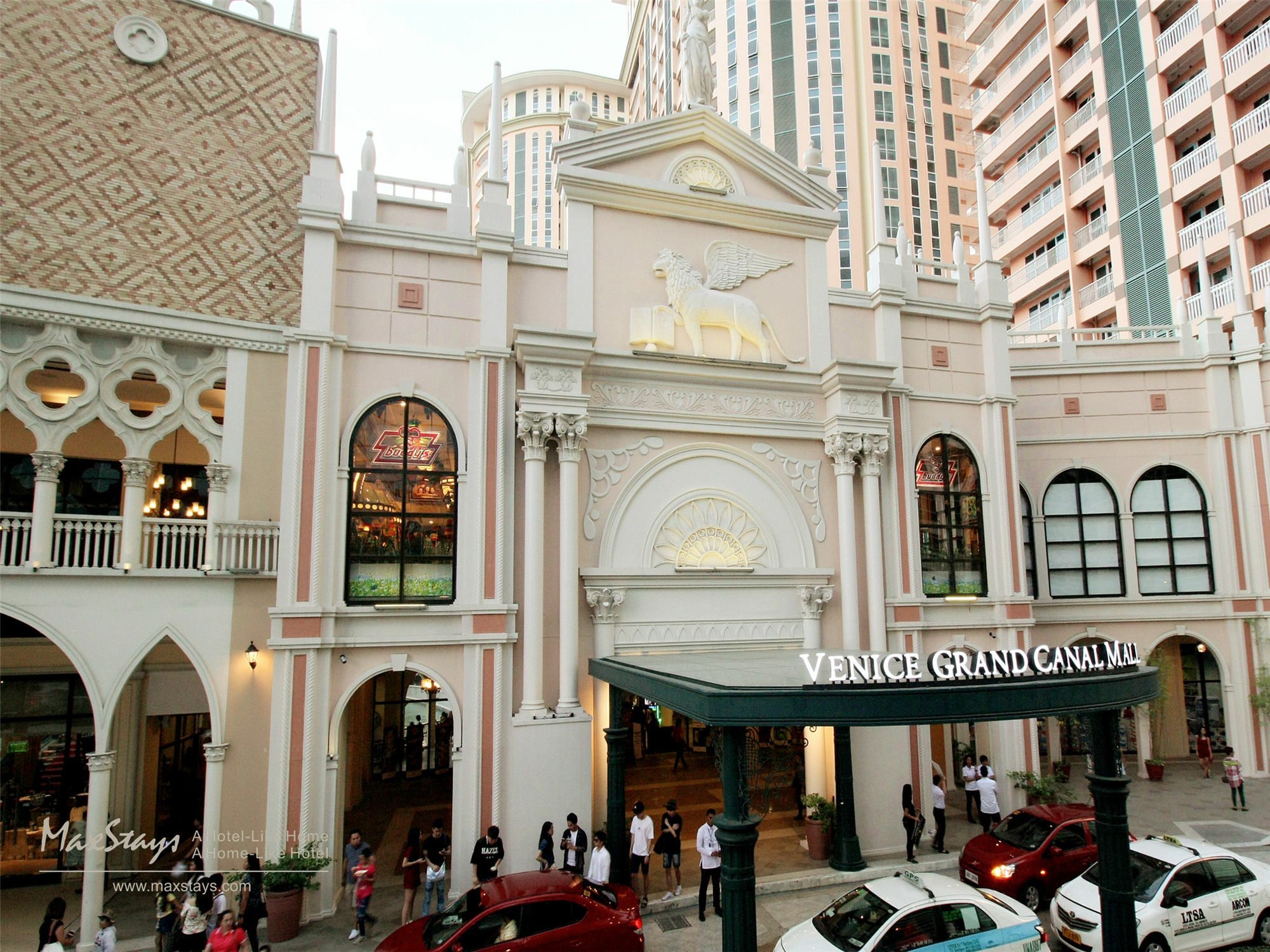 Maxstays - Max Style @ The Venice Residences Taguig Zewnętrze zdjęcie