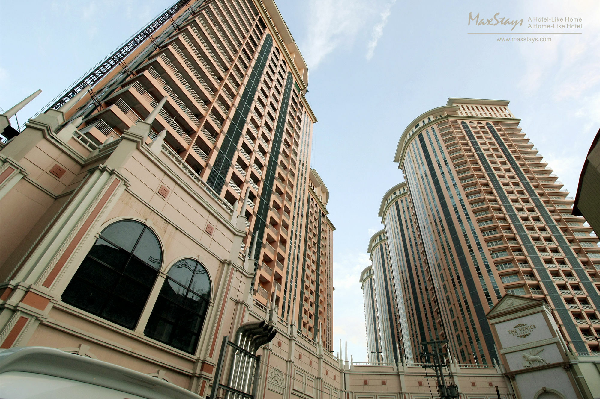 Maxstays - Max Style @ The Venice Residences Taguig Zewnętrze zdjęcie